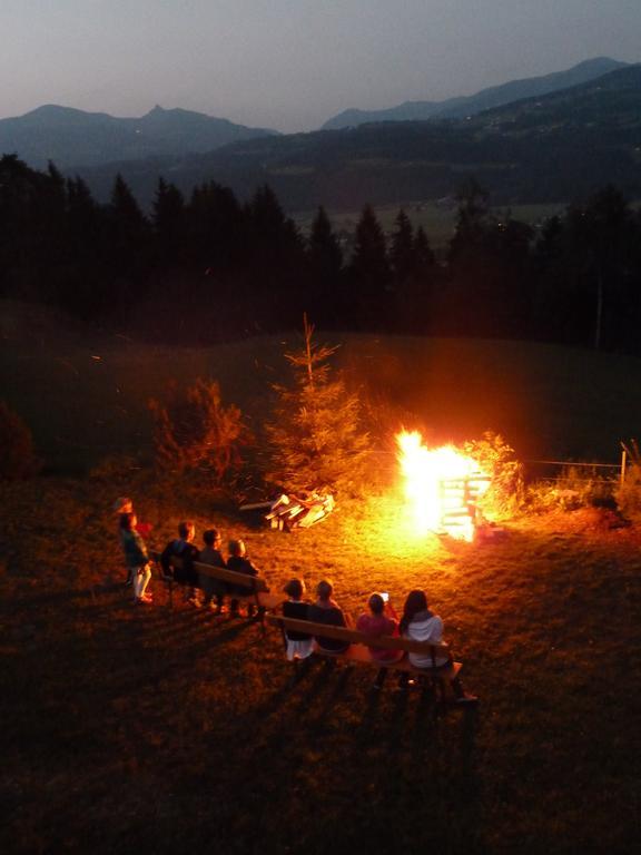 Pension Schoene Aussicht クヒル エクステリア 写真
